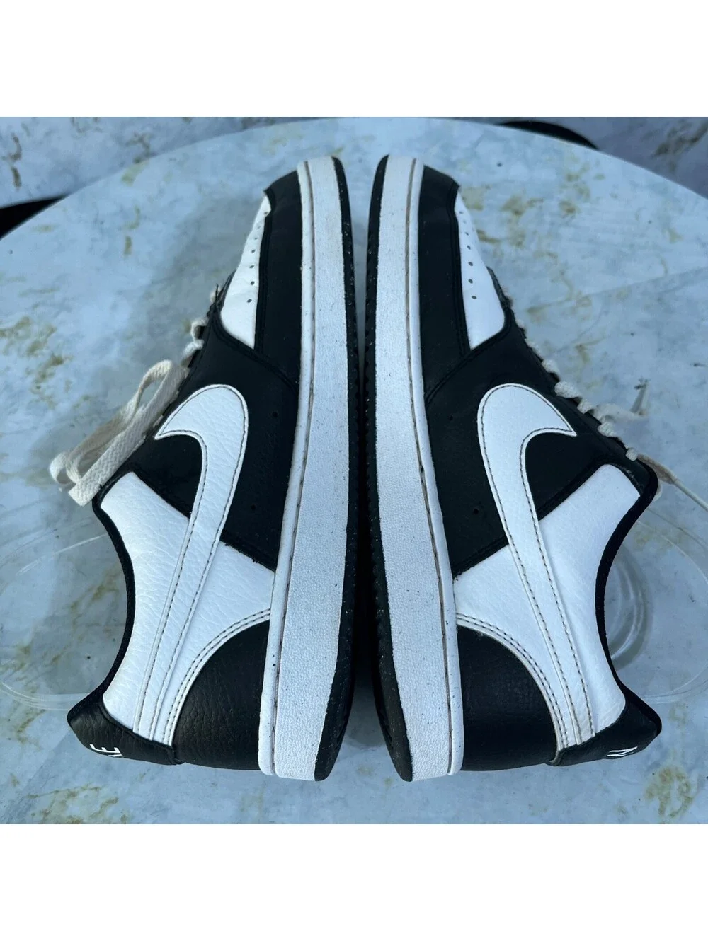 Nike Court Vision Low Men's Size 8.5 Shoes White Black Athletic Trainer Sneakers